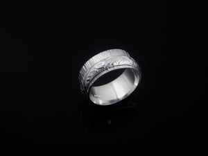 Floral Pattern Silver Spinning Ring