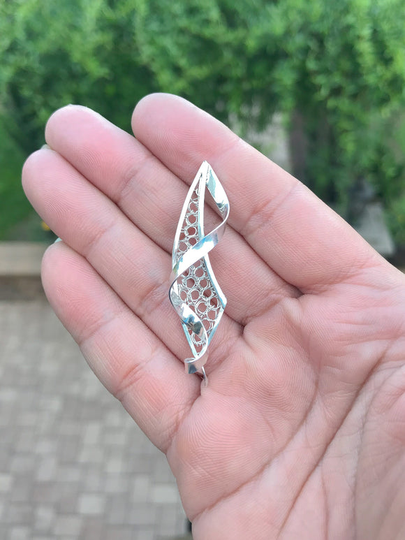 Crocheted Wire and Swirl Silver Pendant